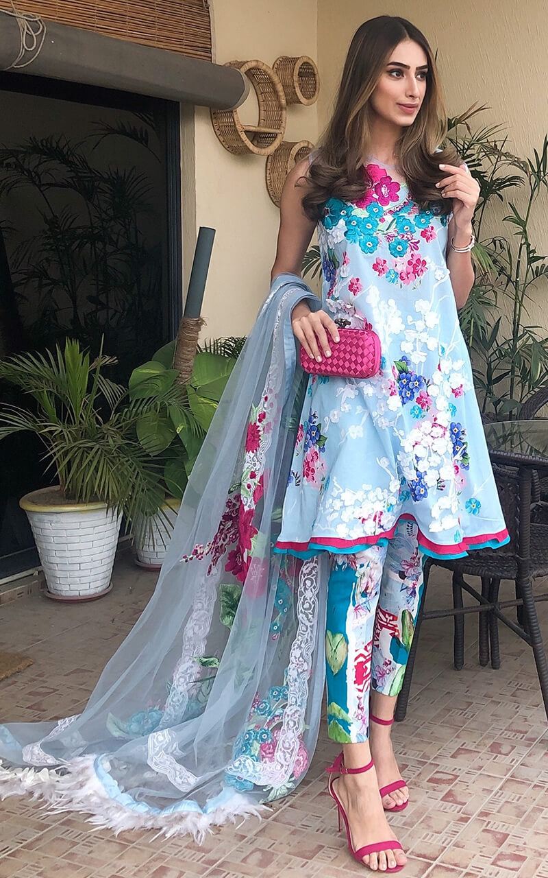 Asifa &amp; Nabeel Luxury Lawn 2 S/S`21 LA#04