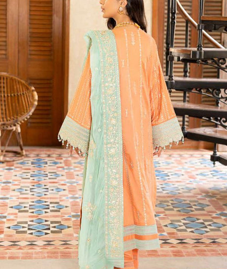 Muscari Emb Lawn'23 MECC#203