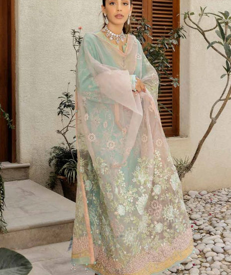 Muscari Emb Lawn'23 MECC#207