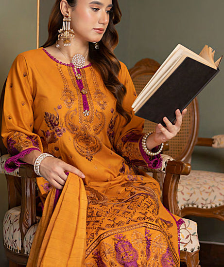 Musfirah Farooq Eid Lawn'24 D#04
