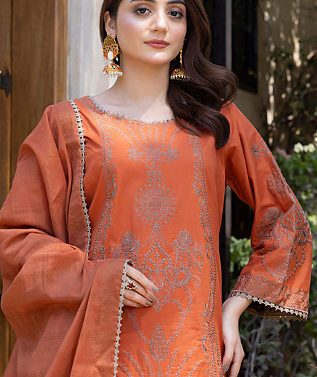 Musfirah Farooq Eid Lawn'24 D#05