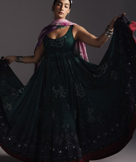 Zara Shahjahan Anarkali`26 NAYAB