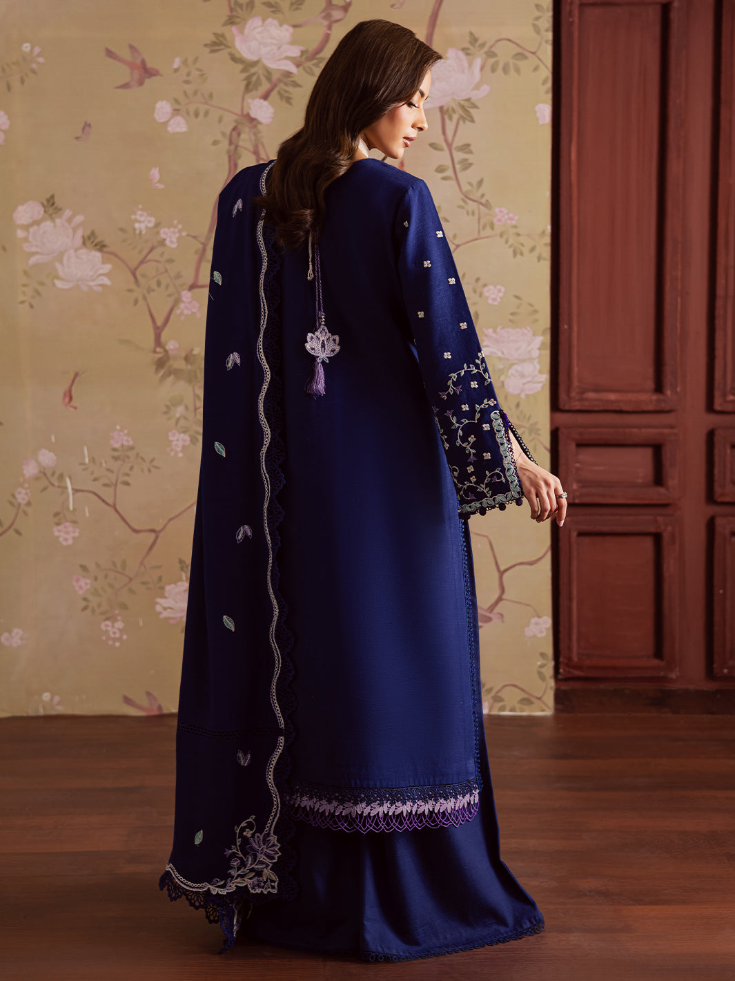 Mahnur Nova Emb Khaddar`25 NK#06