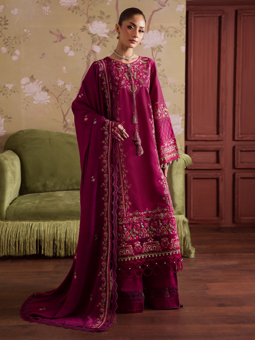 Mahnur Nova Emb Khaddar`25 NK#08