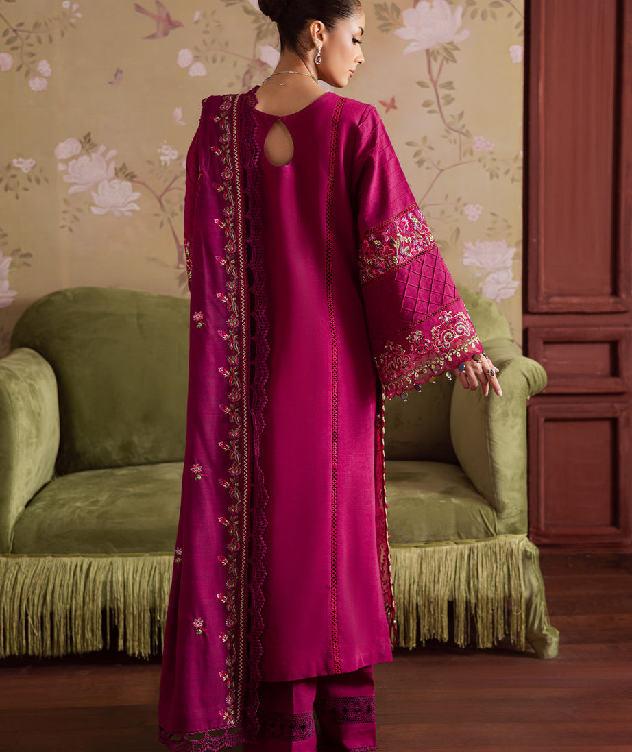 Mahnur Nova Emb Khaddar`25 NK#08