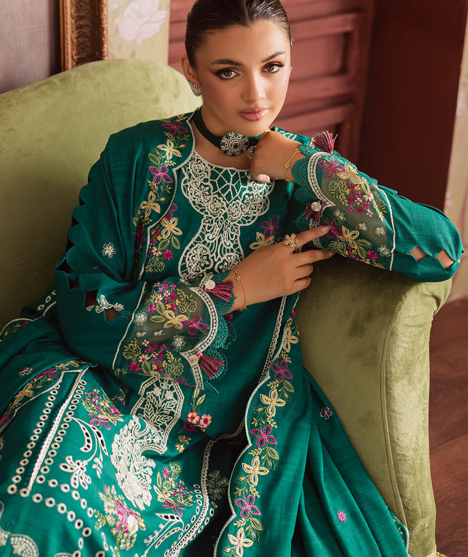 Mahnur Nova Emb Khaddar`25 NK#09