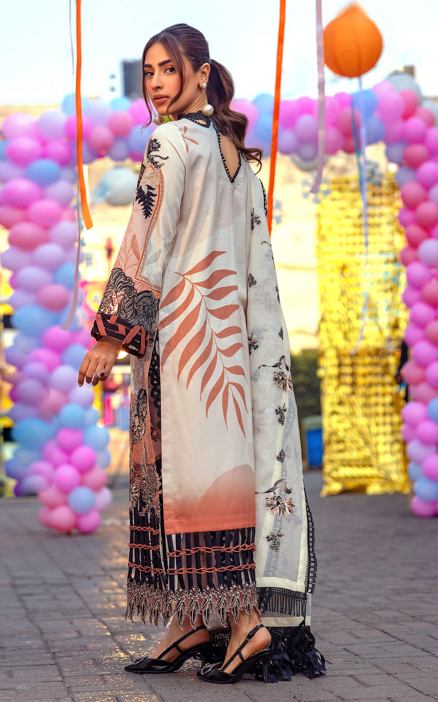 Asifa &amp; Nabeel Lilibet Luxury Lawn'22 SL#05