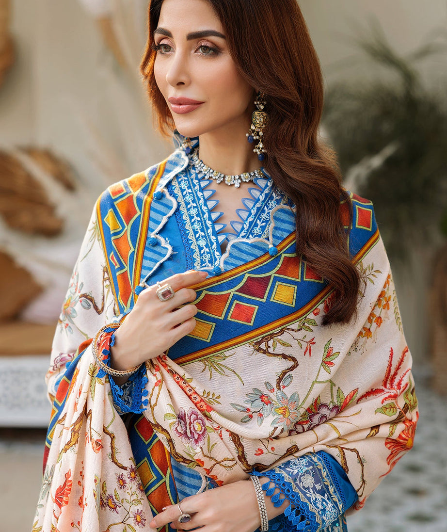 Noor By Sadia Asad Woolen Shawl`22 D#7 A