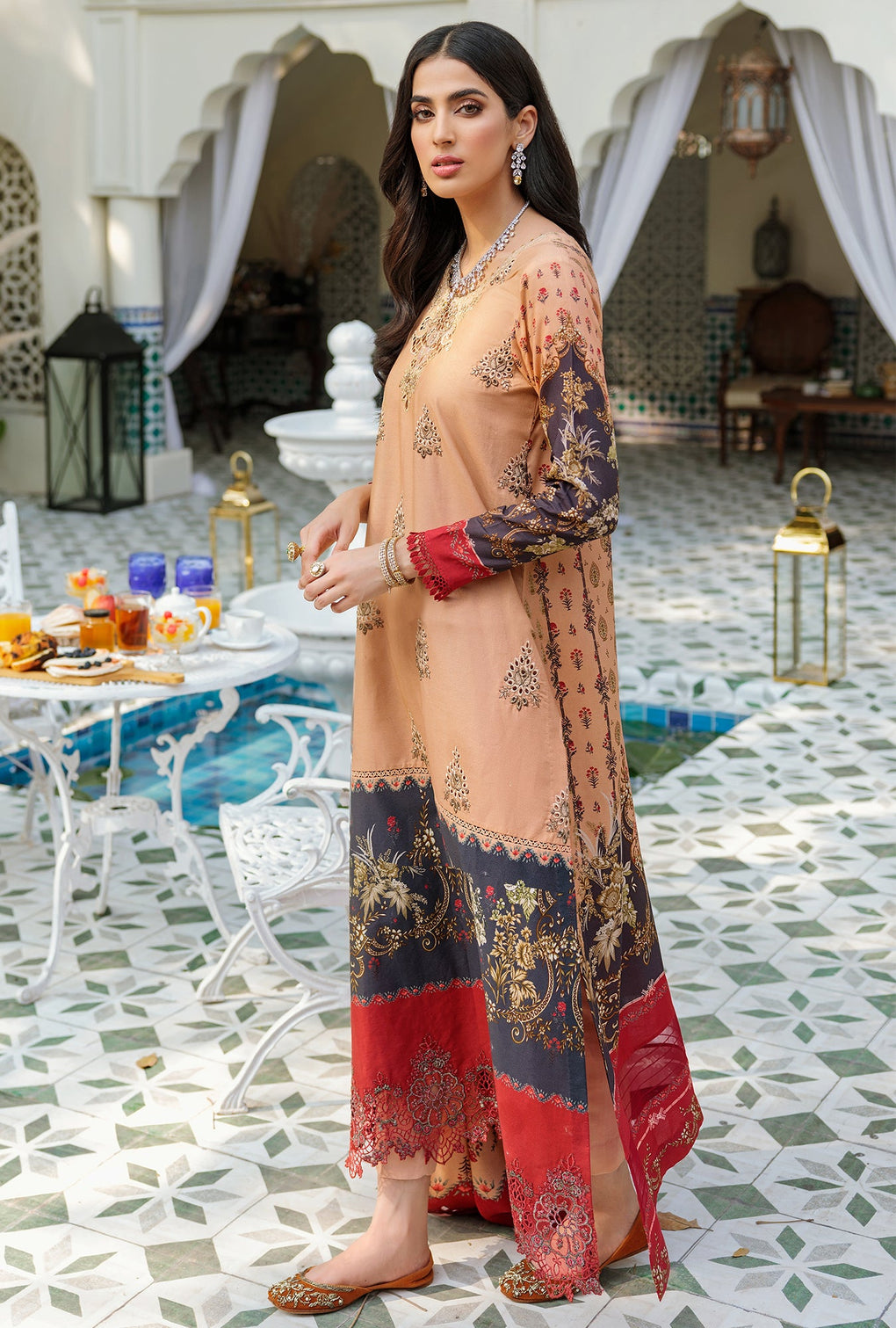 Noor By Sadia Asad Woolen Shawl`22 D#4 B