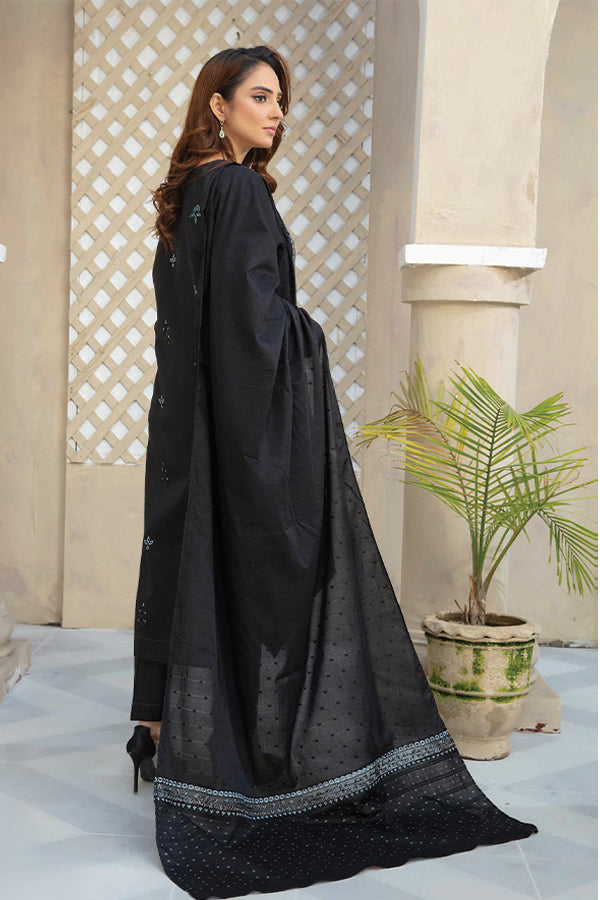 Nayab Emb Lawn`25 ART # 5