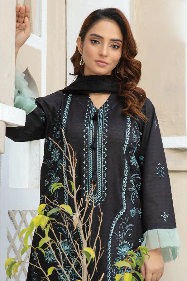 Nayab Emb Lawn`25 ART # 5