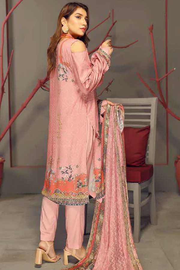 Sanam Saeed Fabura E/Cotail`20 D#11