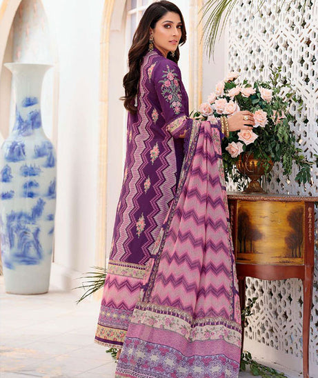 Noor By Saadia Asad Chikankari Lawn`22 D#2-A
