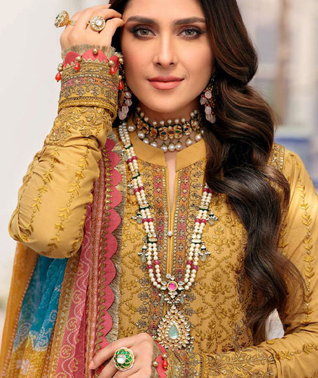 Noor By Saadia Asad Chikankari Lawn`22 D#5-B