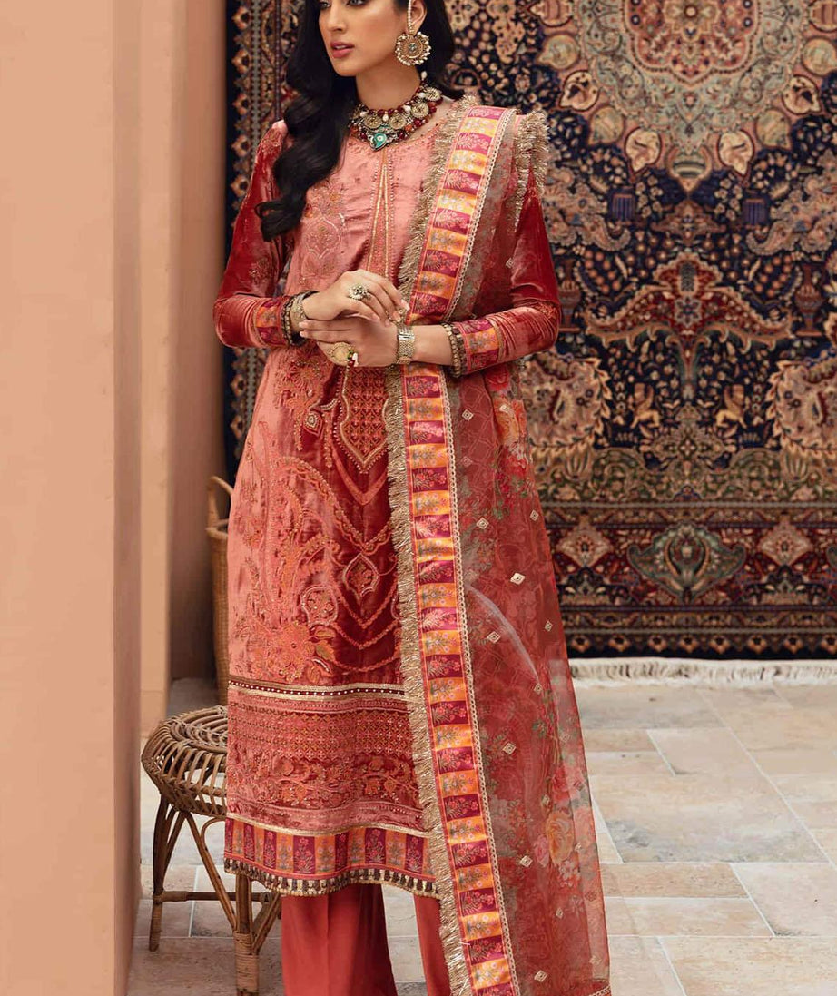 Noor By Saadia Asad Emb Shawl'21 D#04