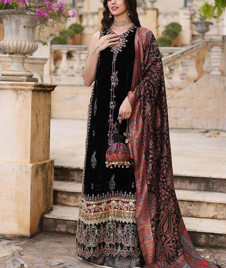 Noor Kaani By Saadia Asad Handmade Collection'23 D#06