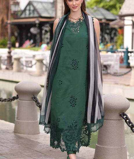 Noor Eid Luxe Chikankari By Saadia Asad'25 D#12
