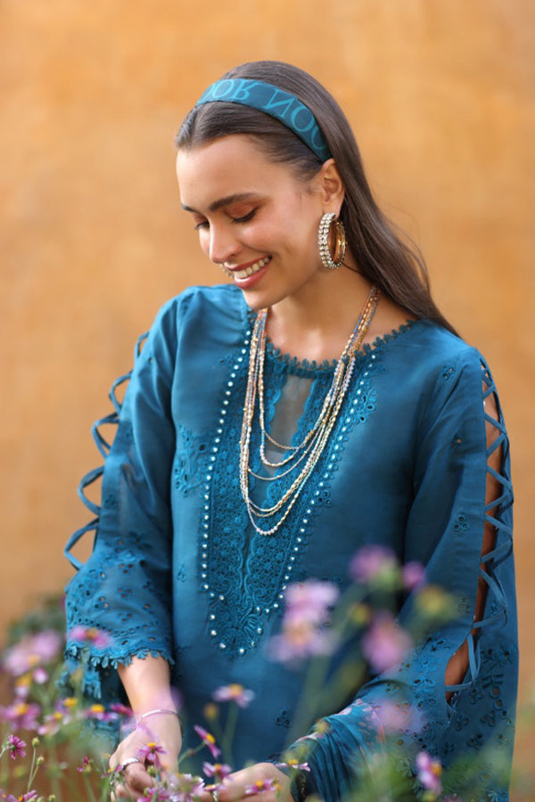 Noor By Saadia Asad Luxe Chikankari`25 D#08-B
