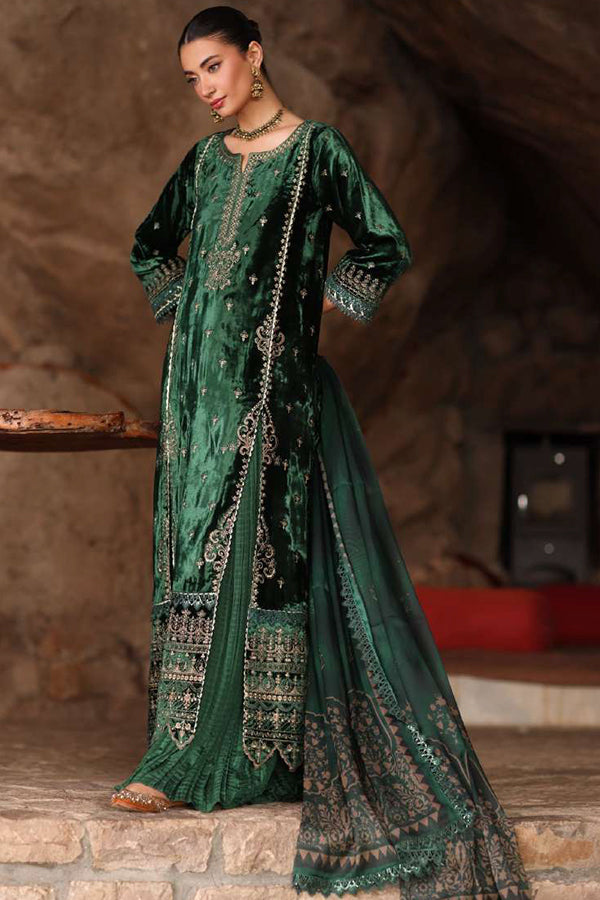 Noor Suzaankari Winter Shawl By Saadia Asad'24 D#11