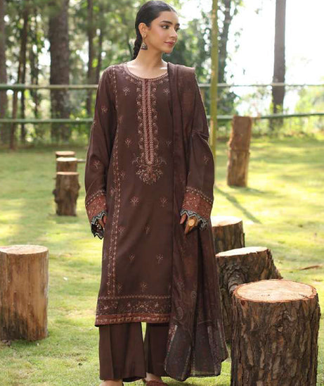 Noor Suzaankari Winter Shawl By Saadia Asad'24 D#4