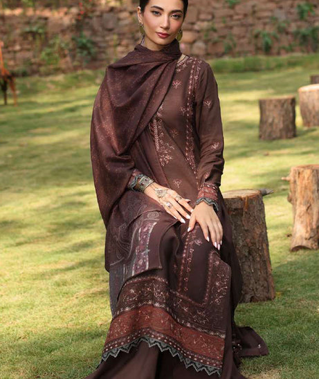 Noor Suzaankari Winter Shawl By Saadia Asad'24 D#4