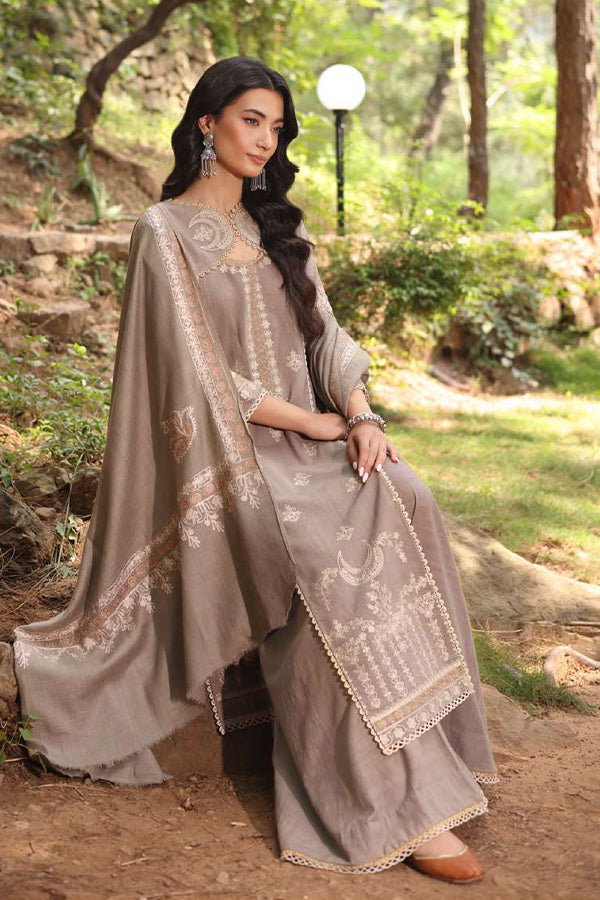 Noor Suzaankari Winter Shawl By Saadia Asad'24 D#7