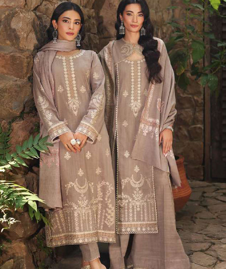 Noor Suzaankari Winter Shawl By Saadia Asad'24 D#7