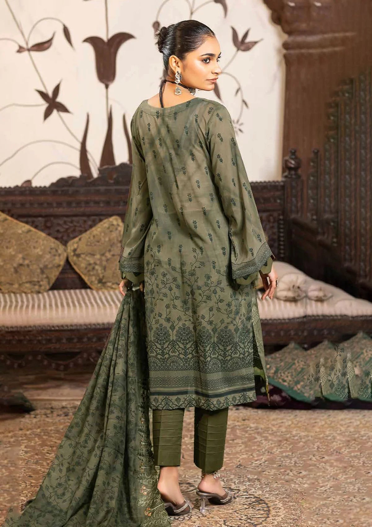 BR Noor-E-Jahan Lawn'24 D#04