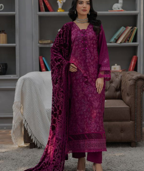 Noor Jahan Monal Velvet Shawl`25 D#1