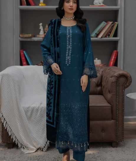 Noor Jahan Monal Velvet Shawl`25 D#2