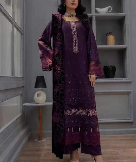 Noor Jahan Monal Velvet Shawl`25 D#3