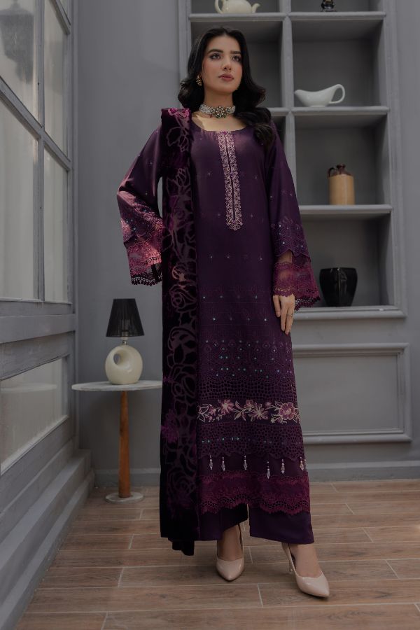 Noor Jahan Monal Velvet Shawl`25 D#3