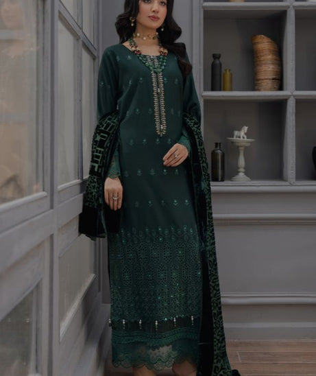 Noor Jahan Monal Velvet Shawl`25 D#4