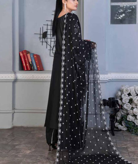 Noor Jahan Mushq Lawn`24 (Jet Black)