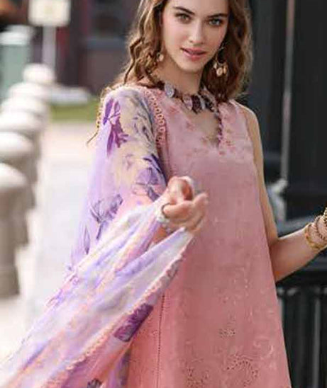 Noor by Saadia Asad Luxe Printkari`23 D#01-B