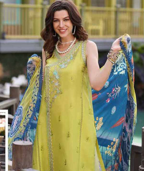 Noor by Saadia Asad Luxe Printkari`23 D#02-A