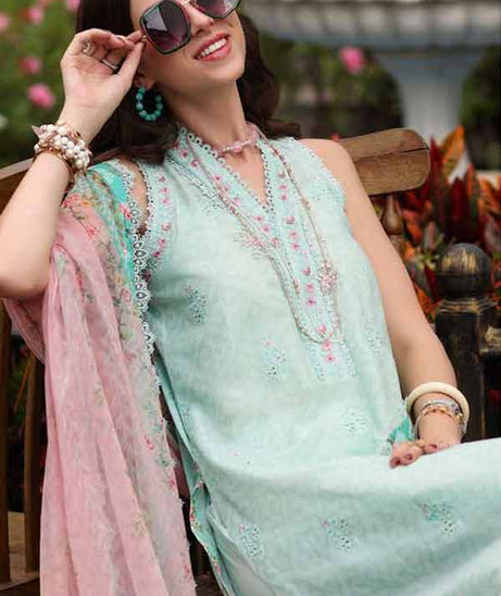Noor by Saadia Asad Luxe Printkari`23 D#03-A