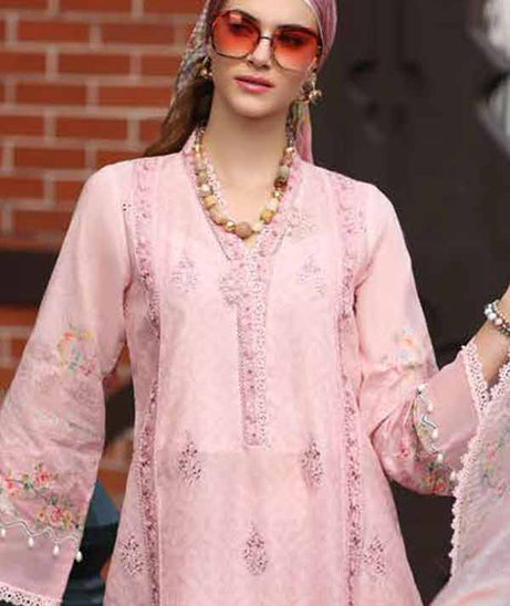 Noor by Saadia Asad Luxe Printkari`23 D#03-B