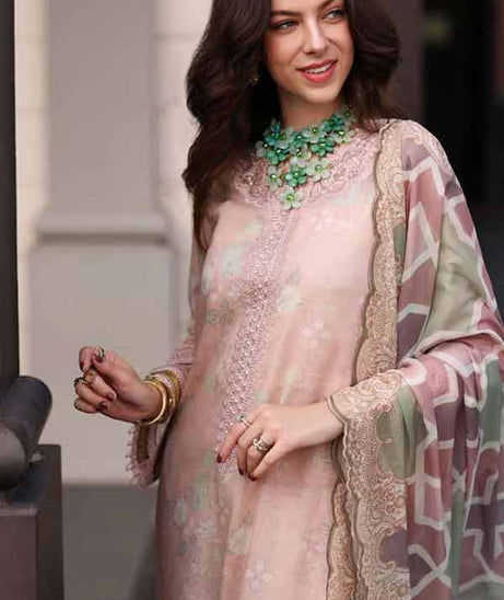 Noor by Saadia Asad Luxe Printkari`23 D#04-B