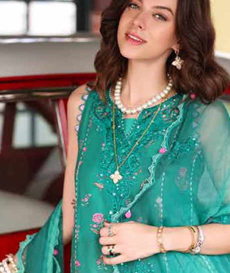 Noor by Saadia Asad Luxe Printkari`23 D#06-B