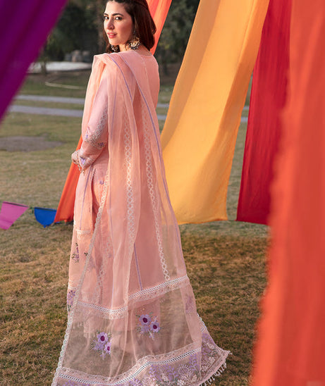 Parishay Luxury Lawn`23 D#01