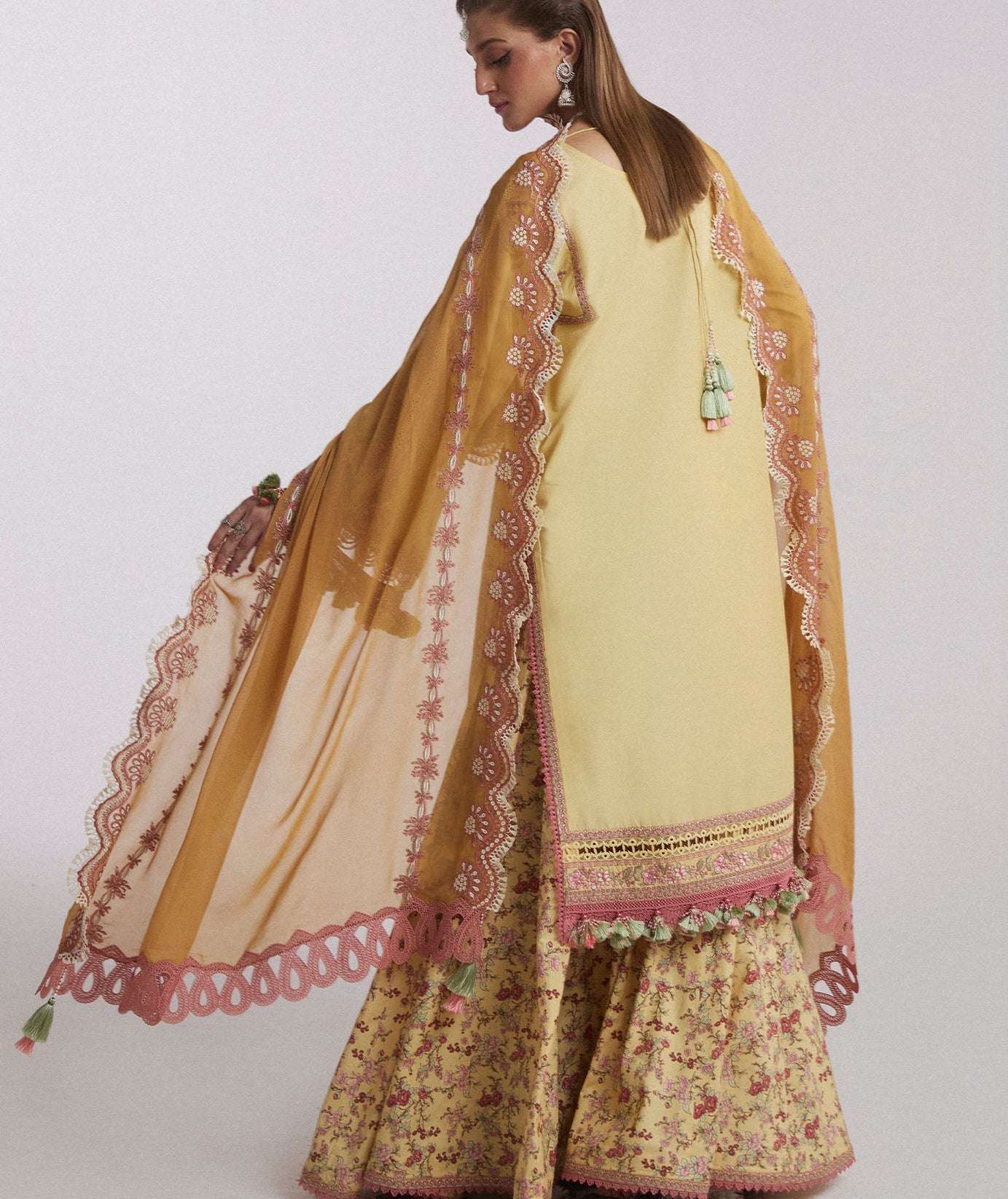 Hussain Rehar Eid Edit Lawn'24 (LIMONE)