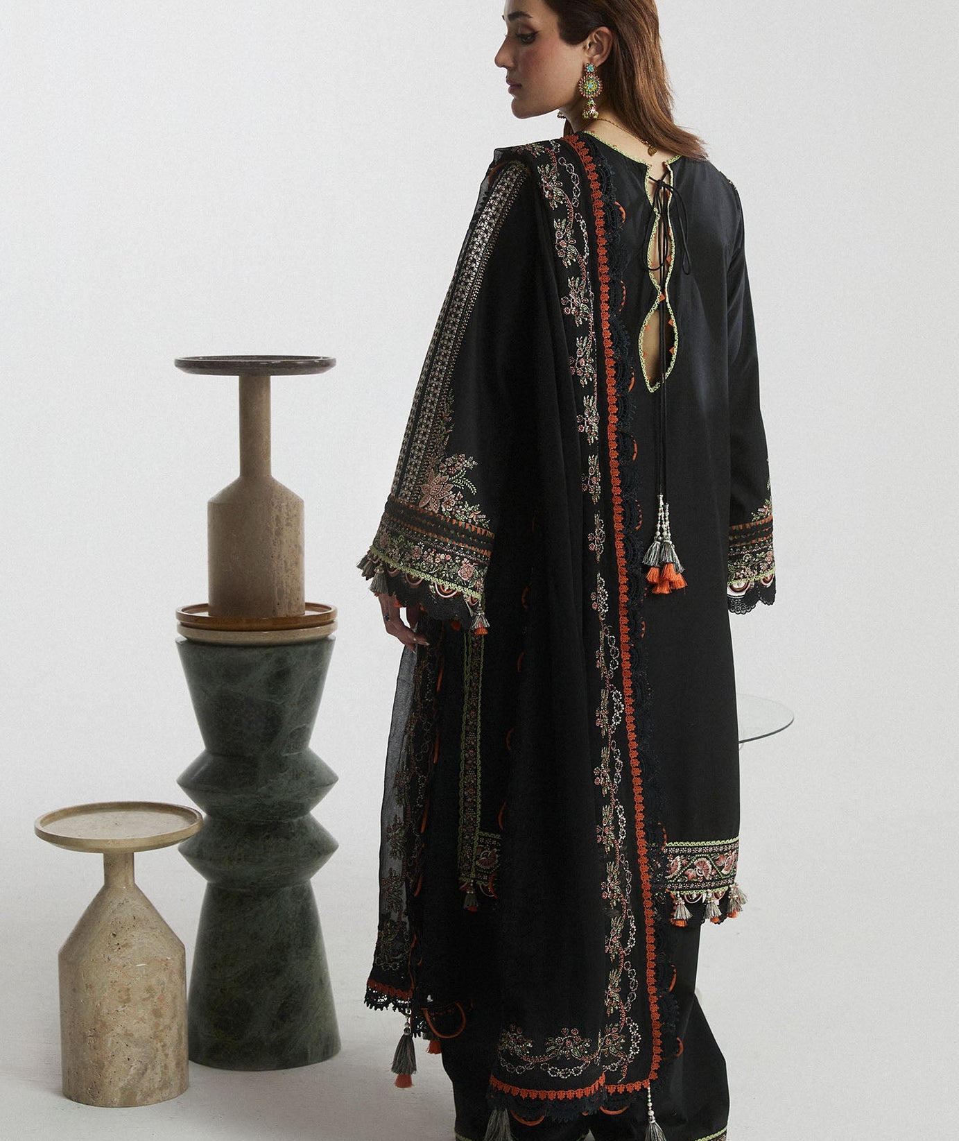 Hussain Rehar Eid Edit Lawn'24 (AURORA)