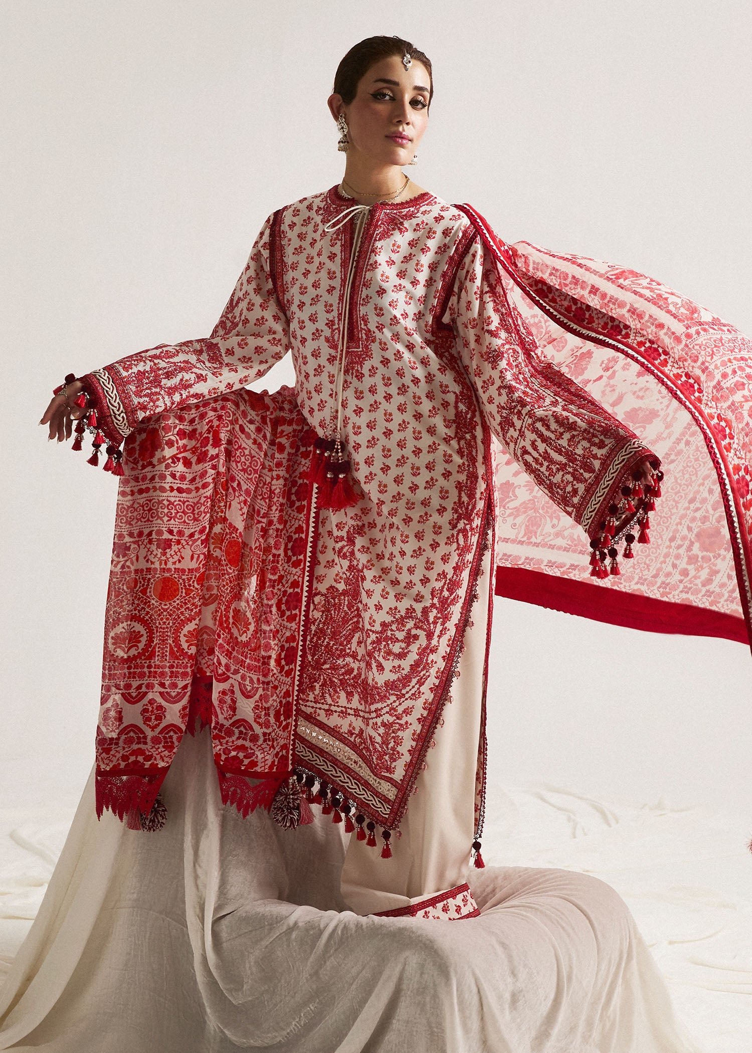 Hussain Rehar Eid Edit Lawn'24 (ORO)