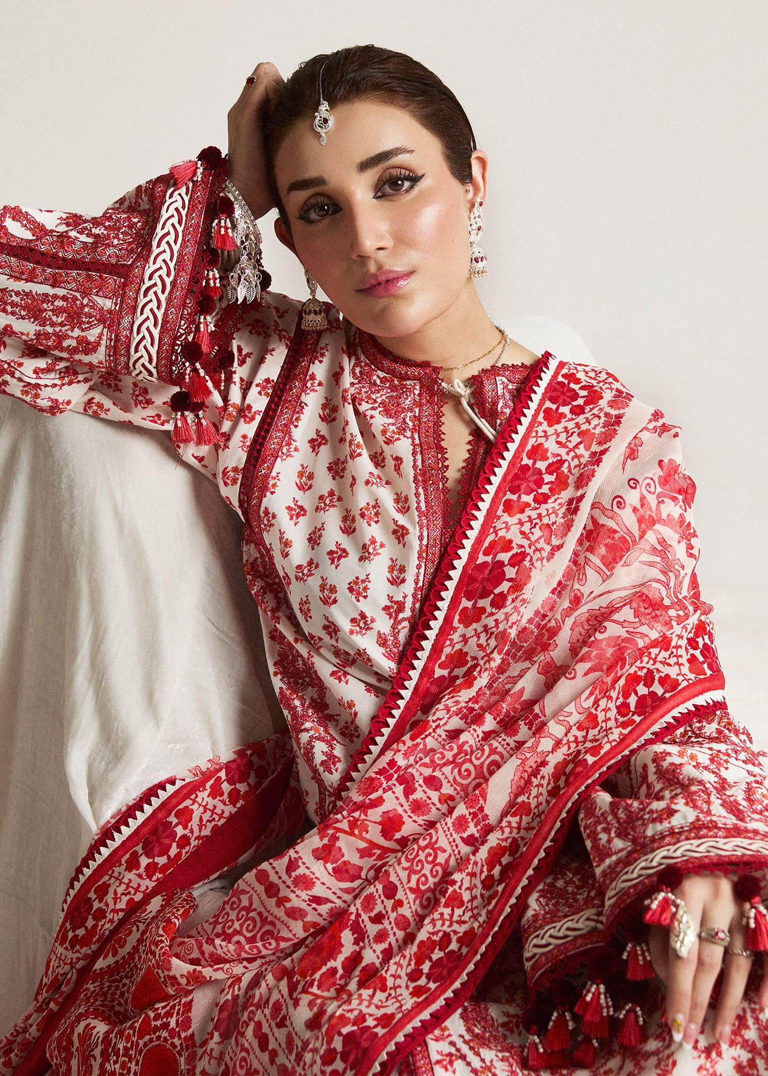 Hussain Rehar Eid Edit Lawn'24 (ORO)