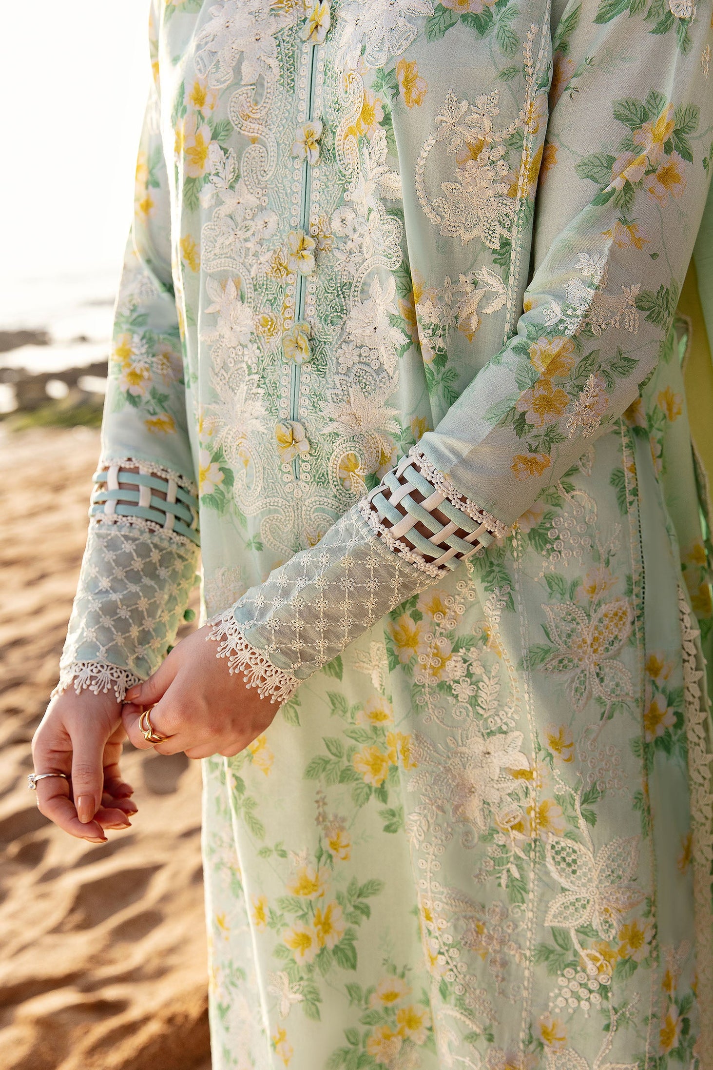 Zaha Lawn Collection'23 ZL#8 A