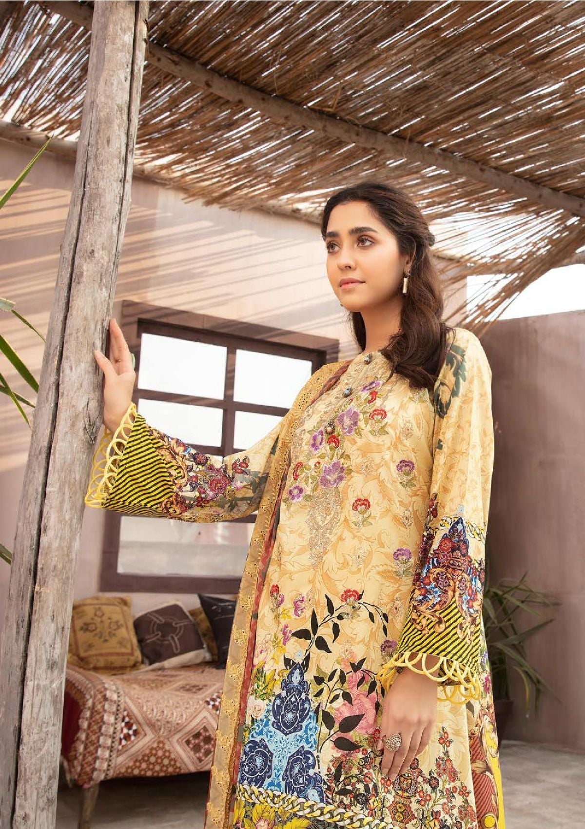 Shaista Maha D/Emb Lawn`21 D#02