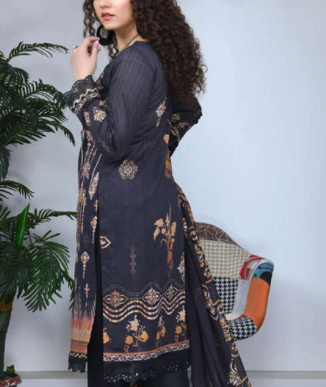 Palwasha Araish Emb Lawn`23 V#4 D#03