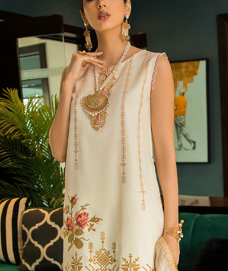 Panache Amore Lawn`21 D#04