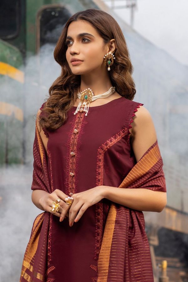 Panache Muntazir Emb Lawn`21 D#10